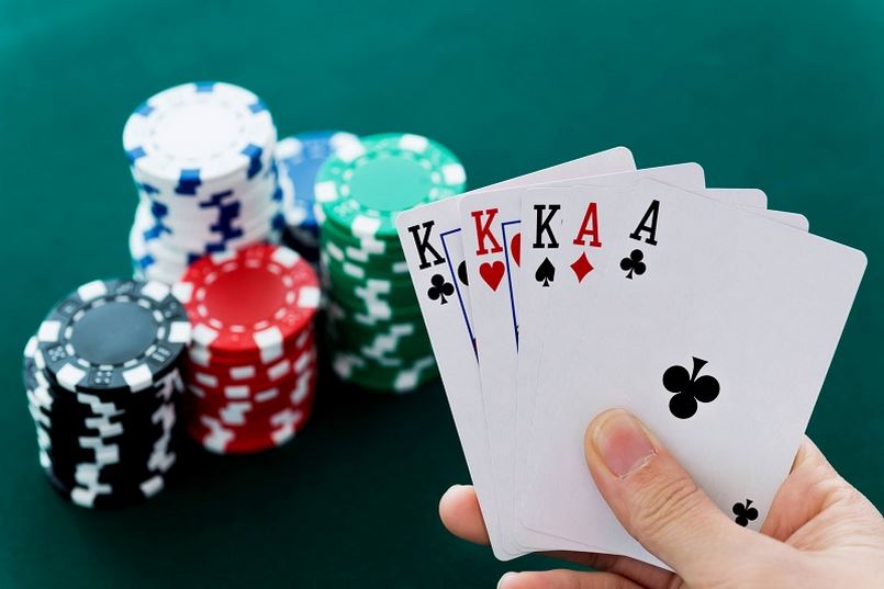 Lưu ý cách chọn lựa phần mềm API trò chơi Poker
